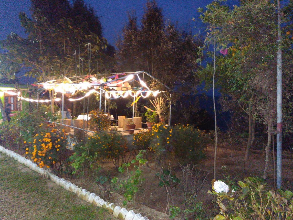 Maa Ananda Mayee Guest House 宾萨尔 外观 照片